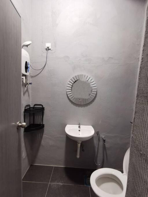 Town Centre Glamping 13pax Apartment *